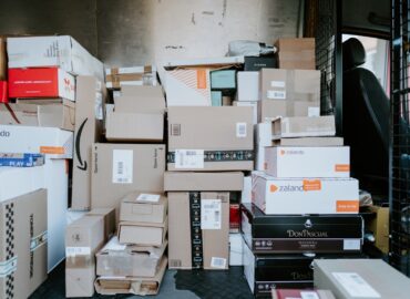 door-to-door-delivery-142 door-to-door-delivery-142
